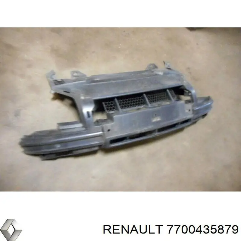 Купить 7701476534 Renault (RVI) Буфер (бампер) передний