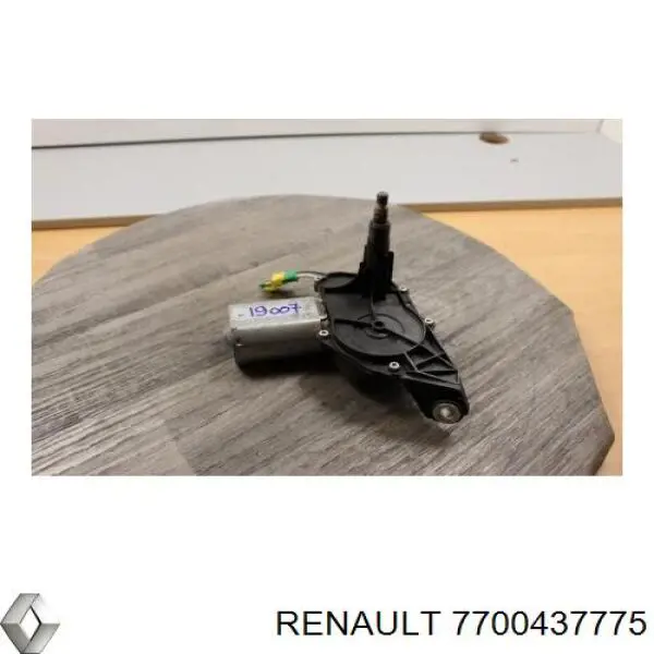 Стеклоочиститель двери задка Renault (RVI) 7700437775 цена, от 24.10 USD