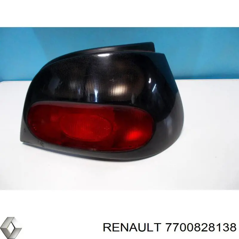 Купить 7700828138 Renault (RVI) Задняя правая фара
