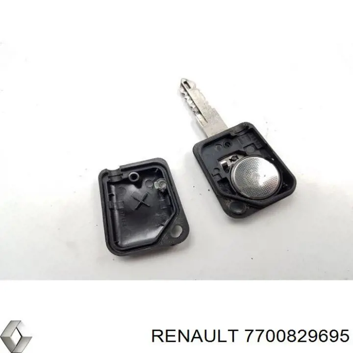 Крышка (пробка) бензобака на Renault Clio I 