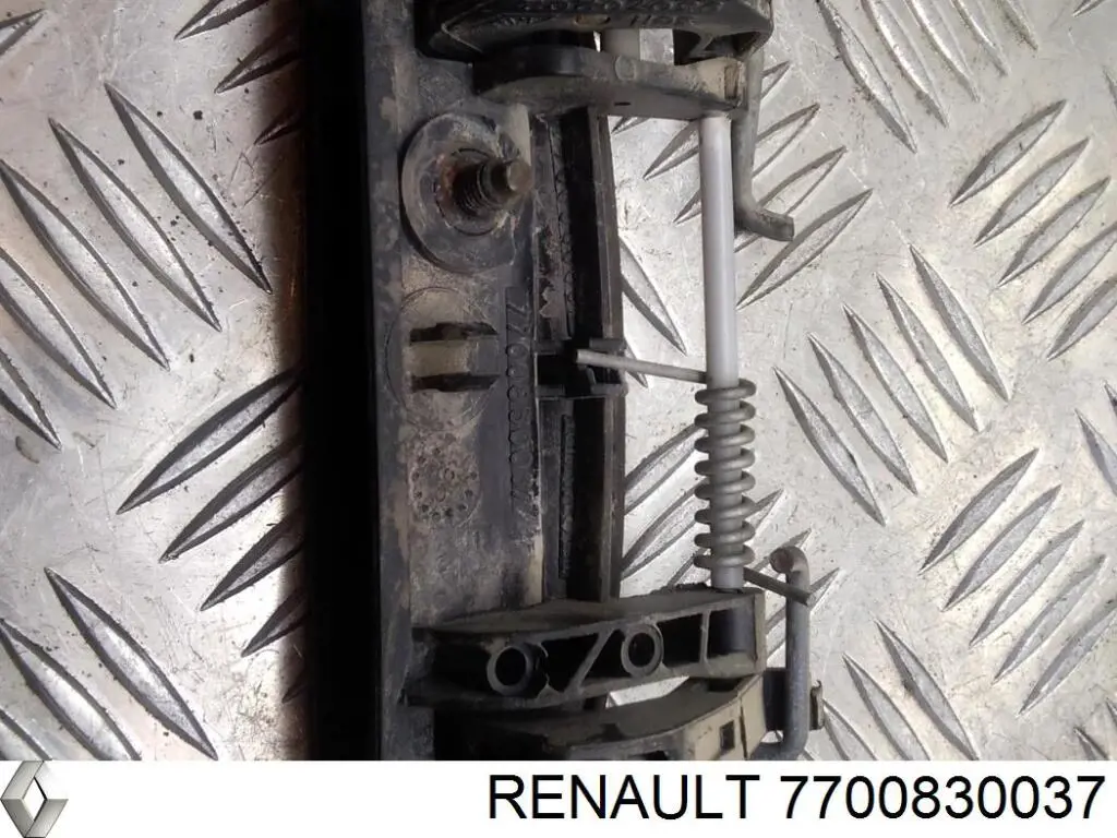 Купить 350105016500 Magneti Marelli Ручка задней левой двери