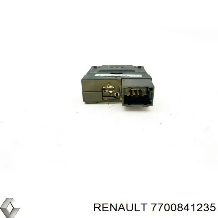  7700841235 Renault (RVI)