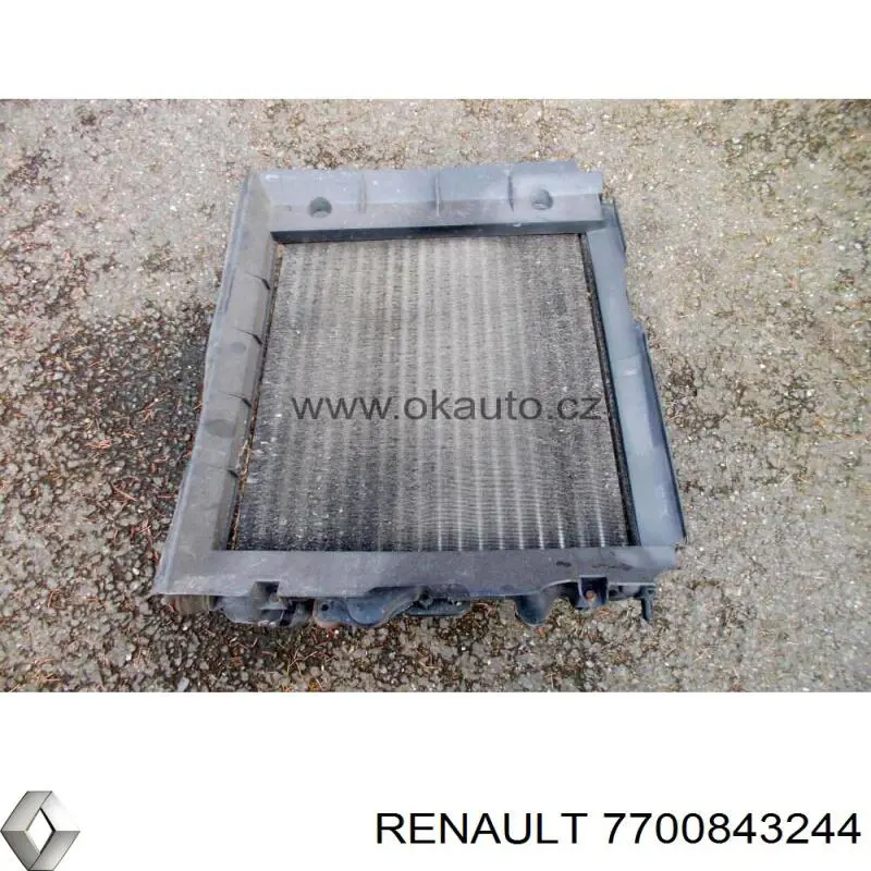 Диффузор радиатора охлаждения на Renault Kangoo KC0