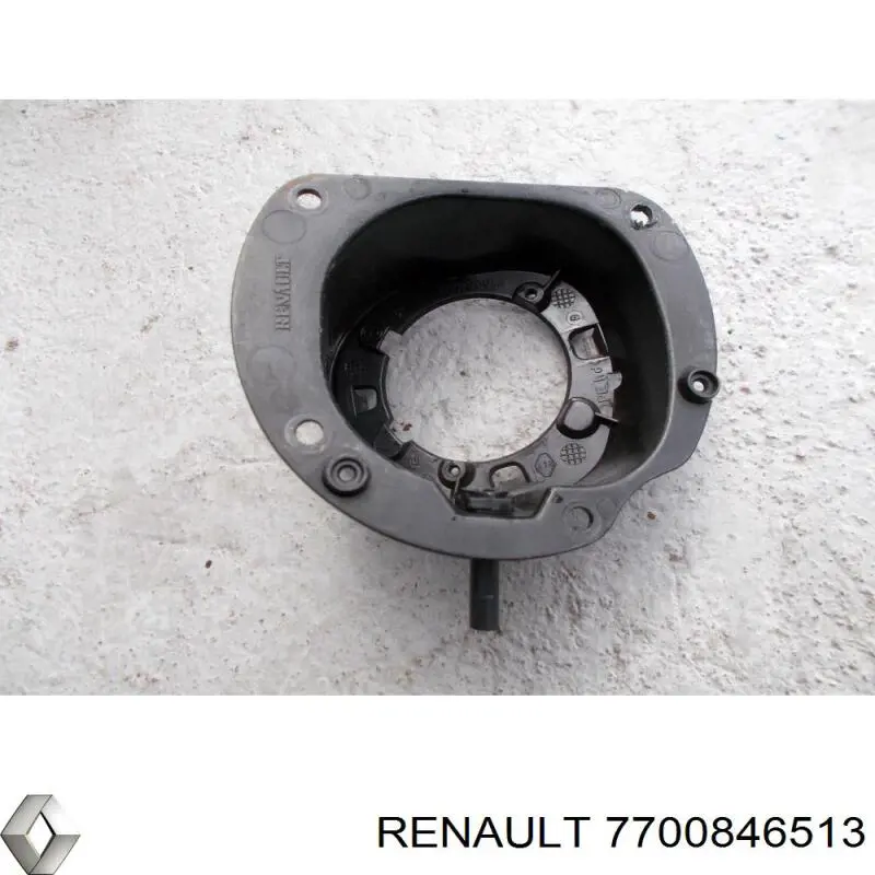 Горловина бензобака Renault (RVI) 7700846513 цена, от 65.61 USD