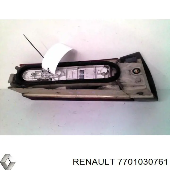 Стекло фонаря заднего левого 7701030761 Renault (RVI)