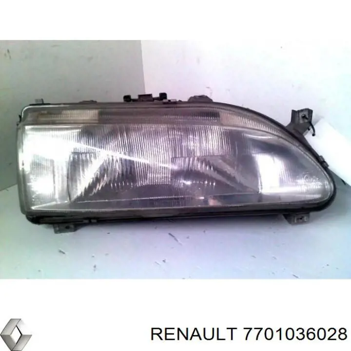 Правая фара 7701036028 Renault (RVI)