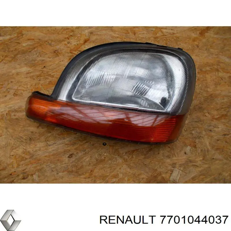 7701044037 Renault (RVI) Фара