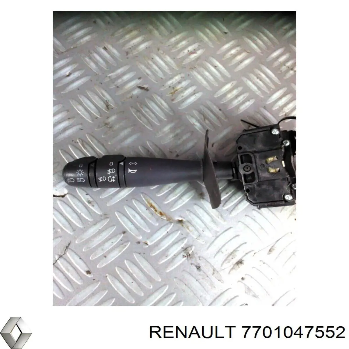 Купить 7701047552 Renault (RVI) Левый подрулевой переключатель