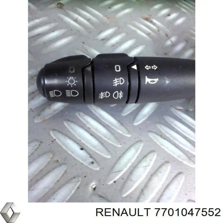 Подрулевой переключатель левый Renault (RVI) 7701047552