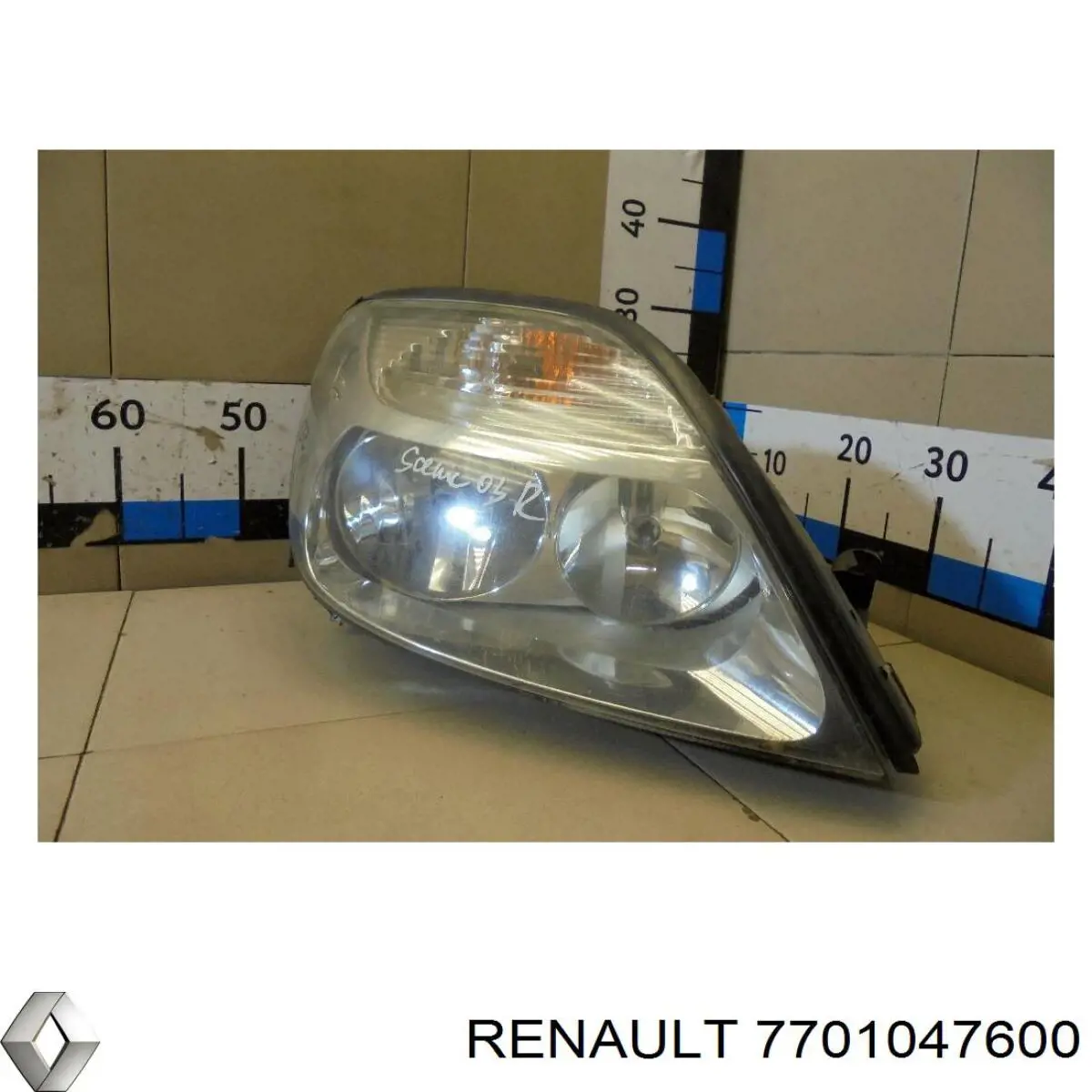 Купить 7701047600 Renault (RVI) Фара основная правая