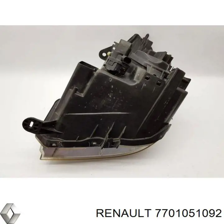 Правая блок фара Renault (RVI) 8200014358 цена, от 76.01 USD