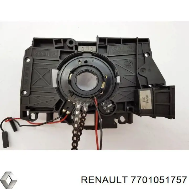 Купить 7701051757 Renault (RVI) Переключатель подрулевой, центральная часть