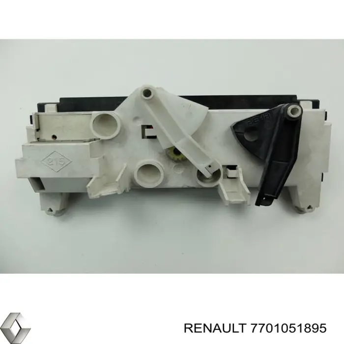 Блок управления режимами отопления/кондиционирования на Renault Kangoo KC0