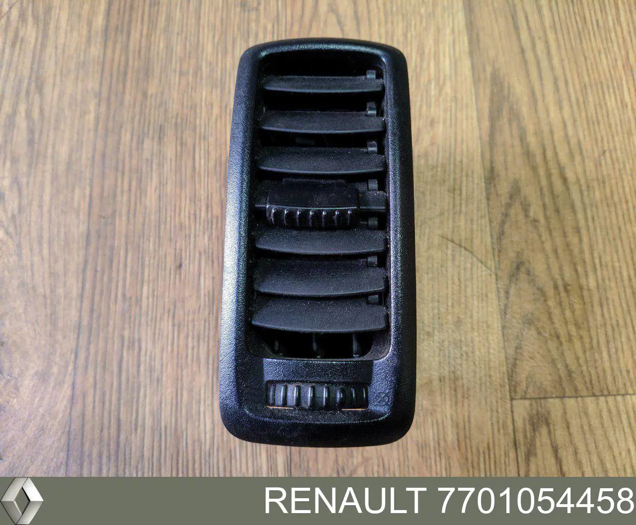 Купить 7701054458 Renault (RVI) Решетка вентиляции салона на "торпедо"