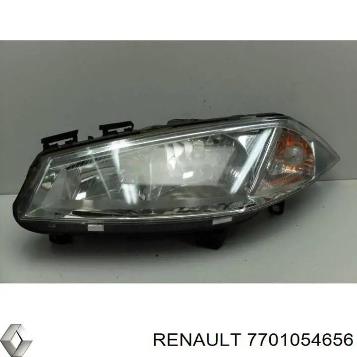 Фары Renault (RVI) 8200073220J