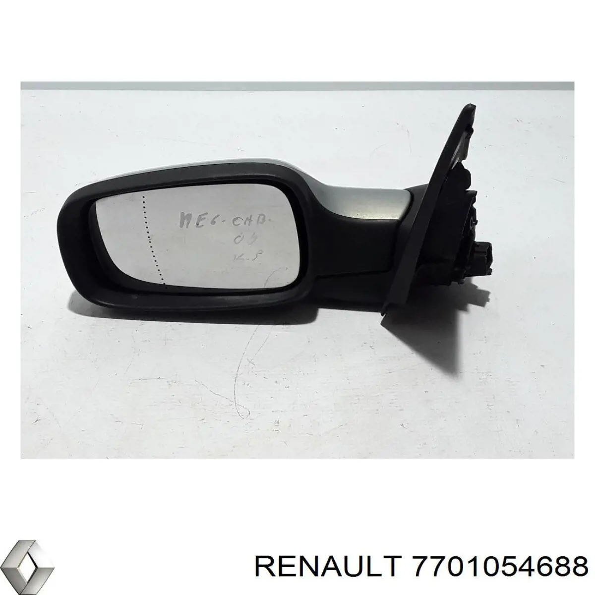 Правое зеркало 7701054688 Renault (RVI)