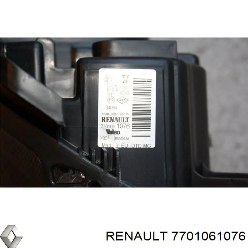 Правая фара 7701061076 Renault (RVI)