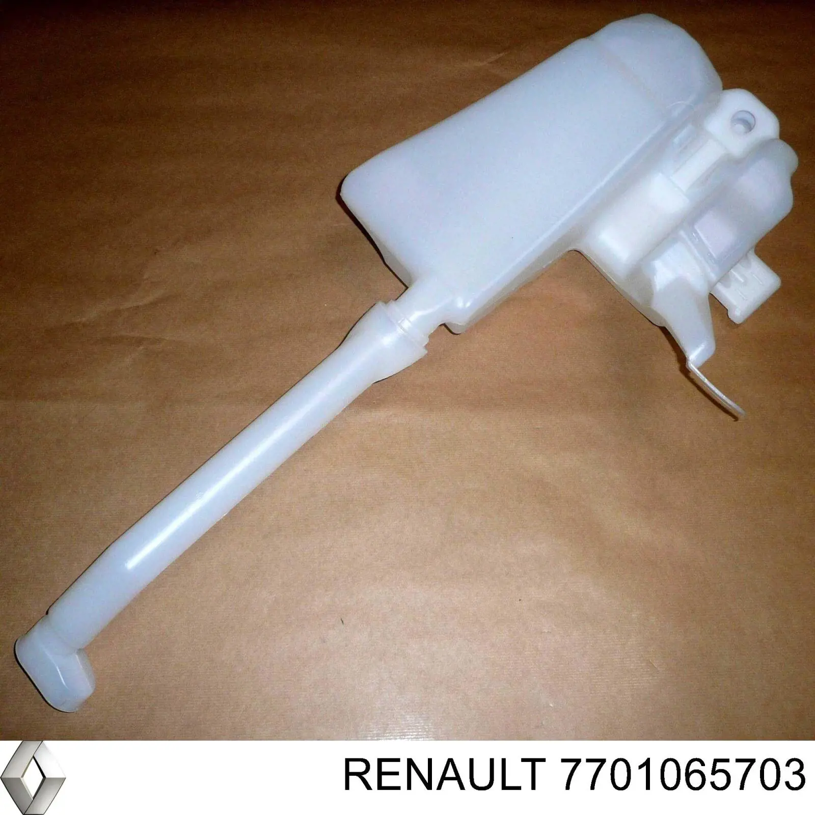 Купить 7701065703 Renault (RVI) Бачок омывайки