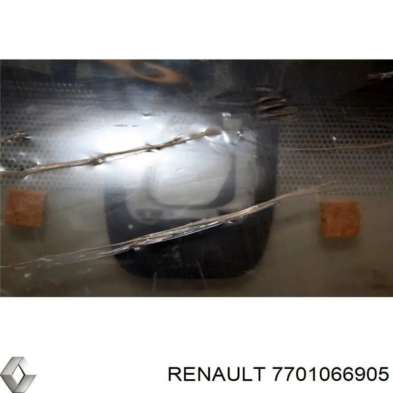 Стекло лобовое Renault (RVI) 7701066905 цена, от 385.70 USD