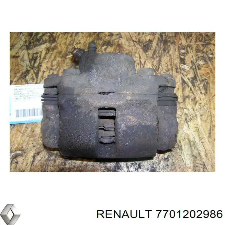 Суппорт тормозной передний правый 7701202986 Renault (RVI)