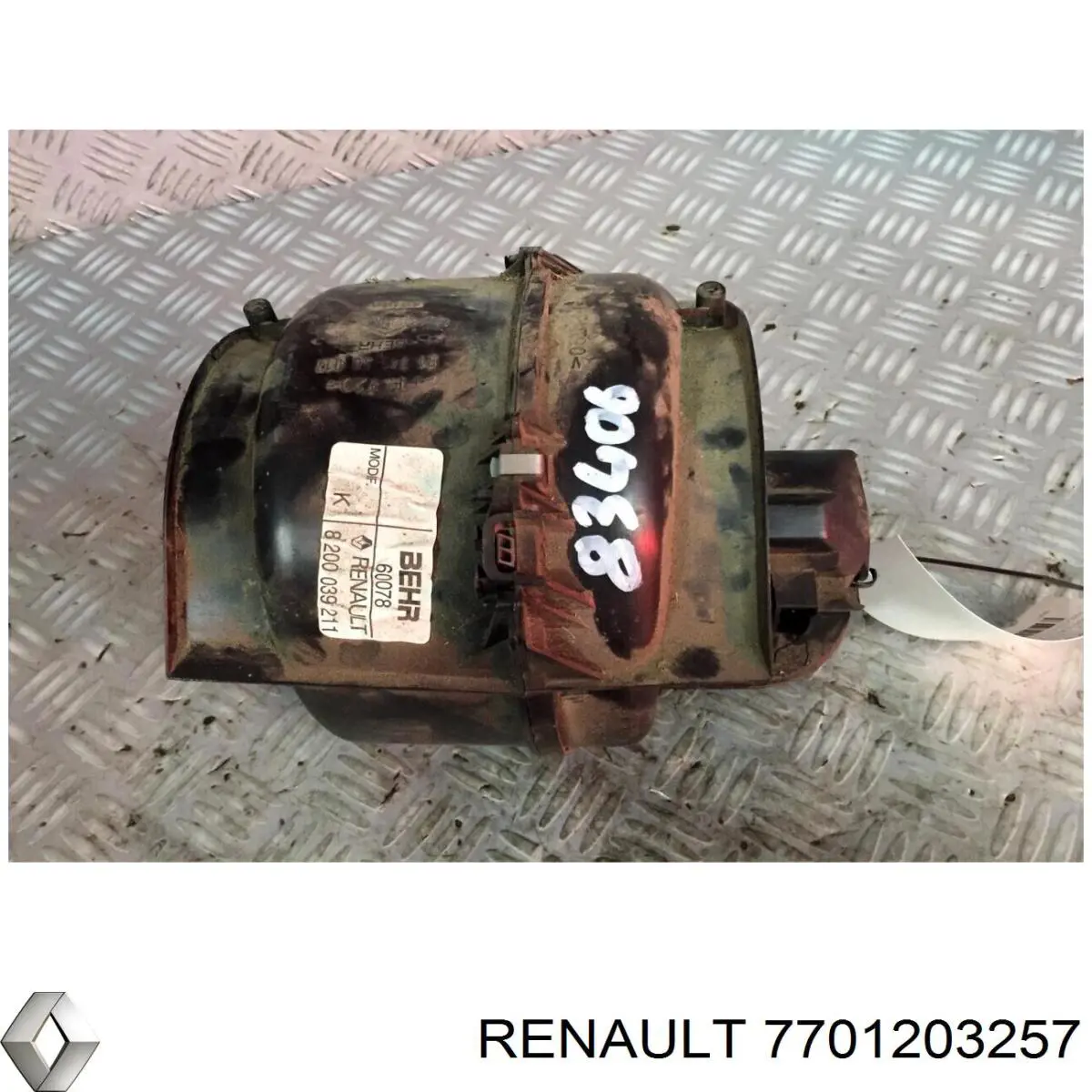 Мотор вентилятора печки (отопителя салона) на Renault 19 II 