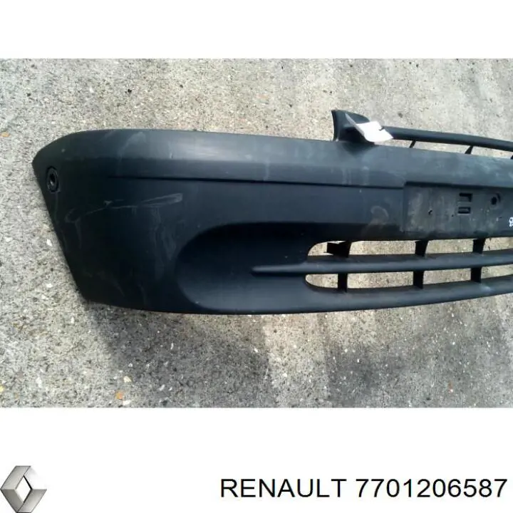 Бампер на авто Renault (RVI) 7701206587 цена, от 126.83 USD