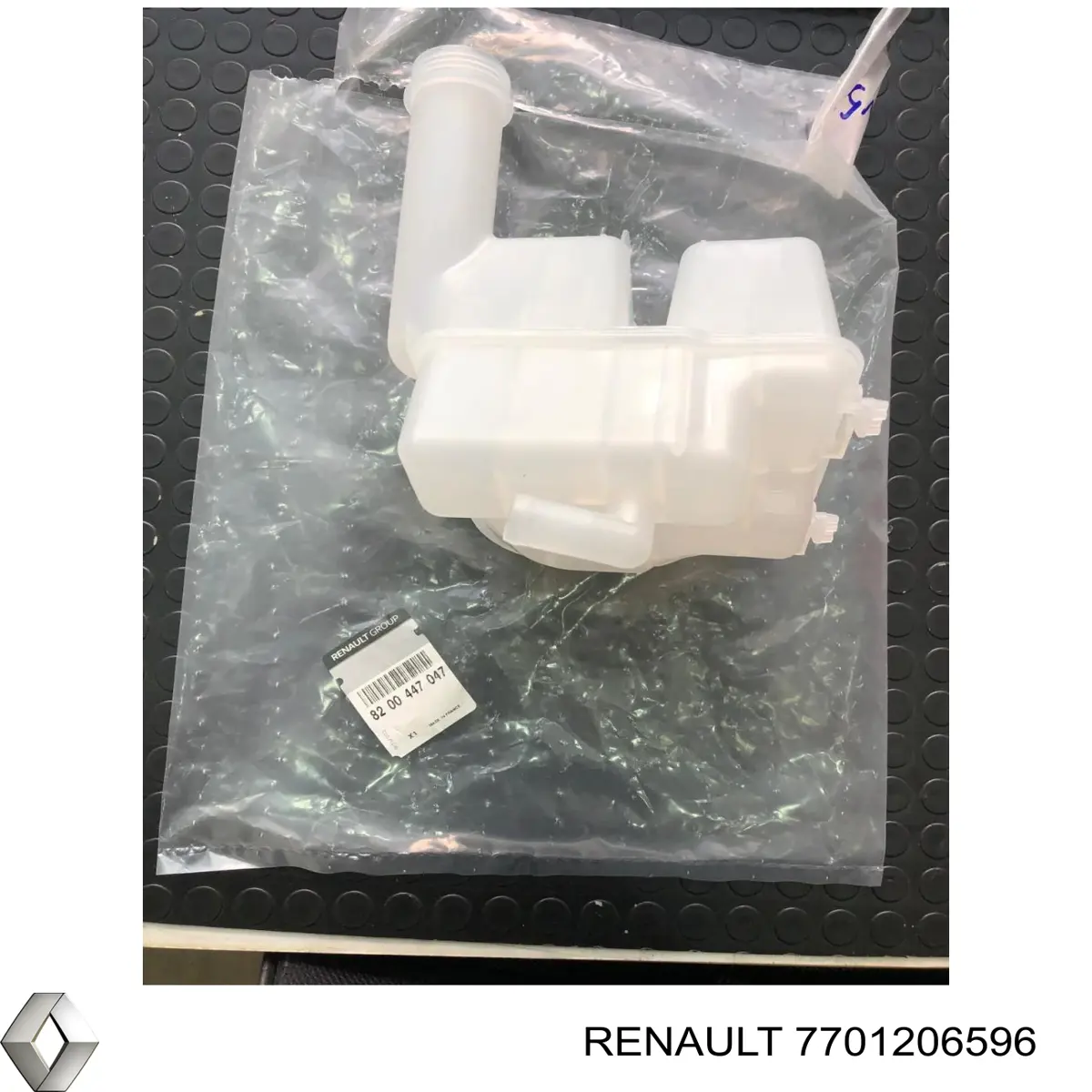 Бачок системы охлаждения 7701206596 Renault (RVI)