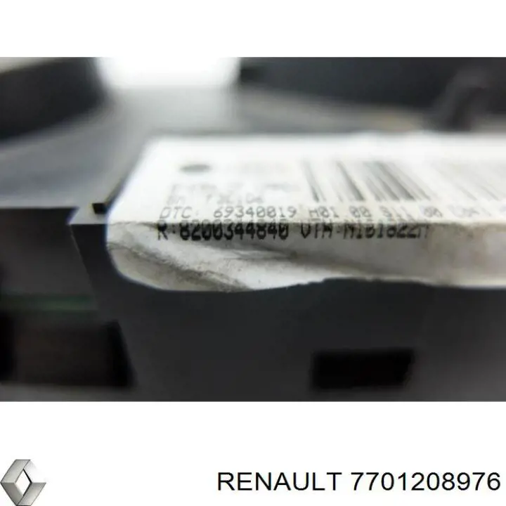 Блок управления режимов отопления Renault (RVI) 7701208976