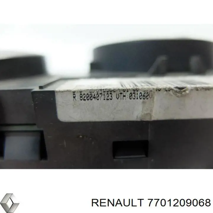 Регулятор вентилятора отопителя Renault (RVI) 7701209068 цена, от 28.16 USD