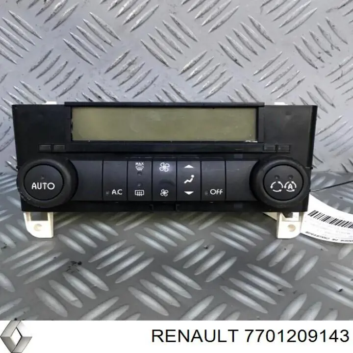 Блок управления режимами отопления/кондиционирования на Renault Laguna II 
