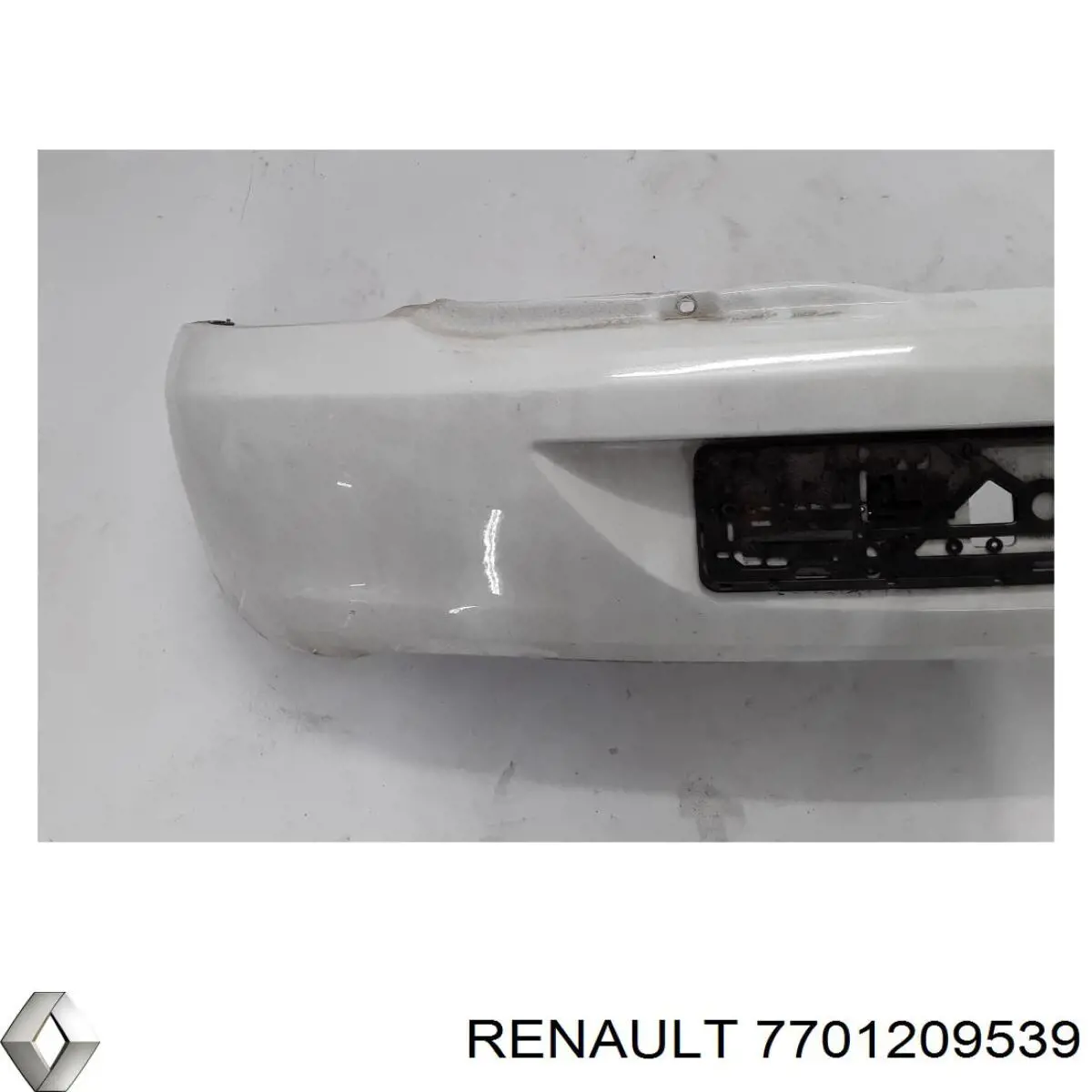 Купить 7702295501 Renault (RVI) Задний бампер