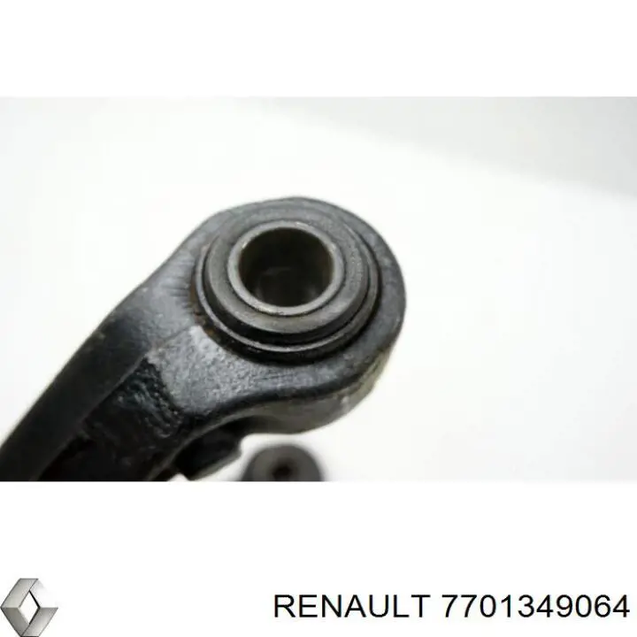 Сайлентблок нижнего переднего рычага  RENAULT 7701349064