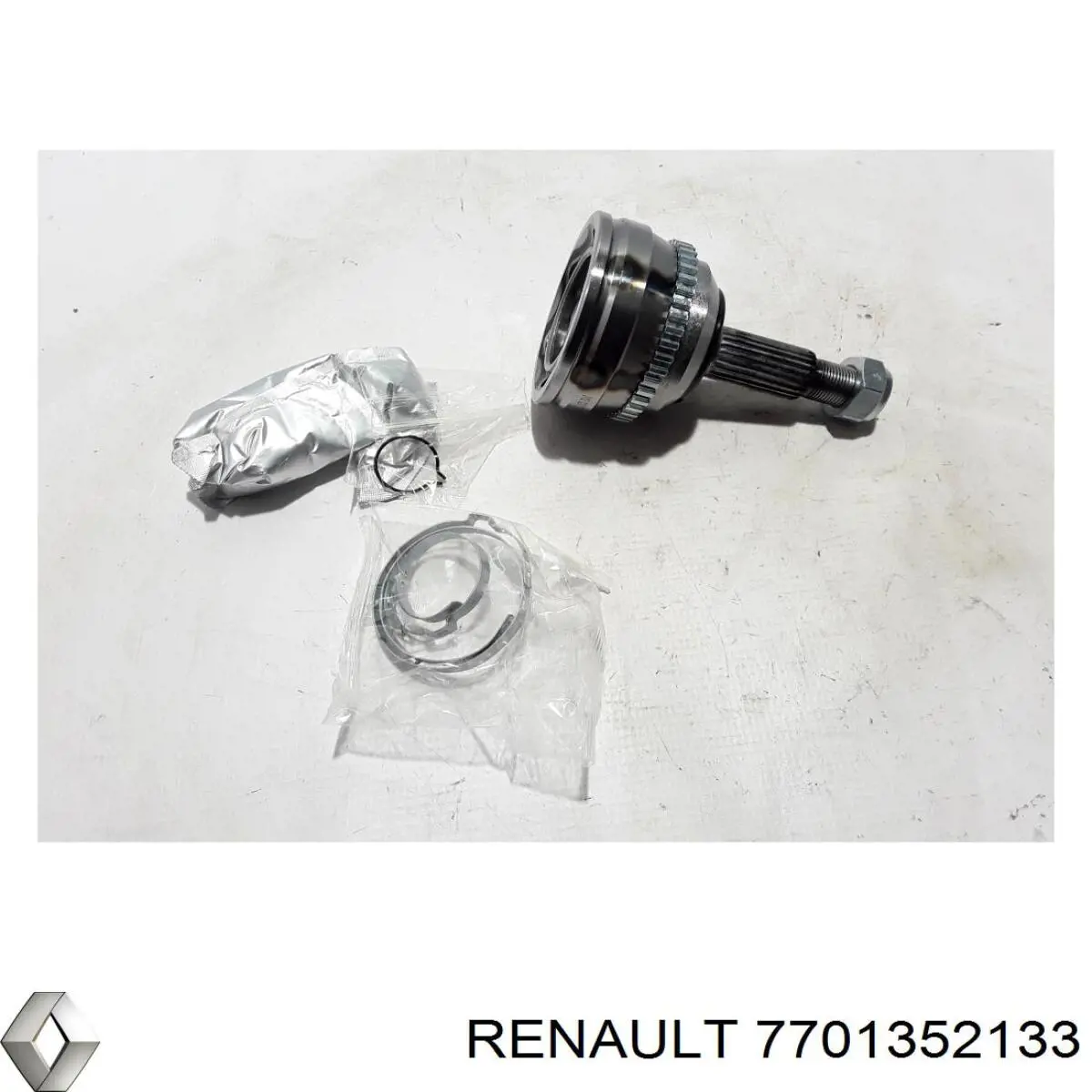 Левая полуось 7701352133 Renault (RVI)