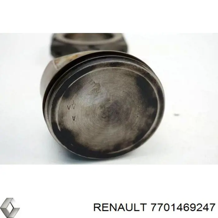 Купить 7701469247 Renault (RVI) Шатун поршня двигателя