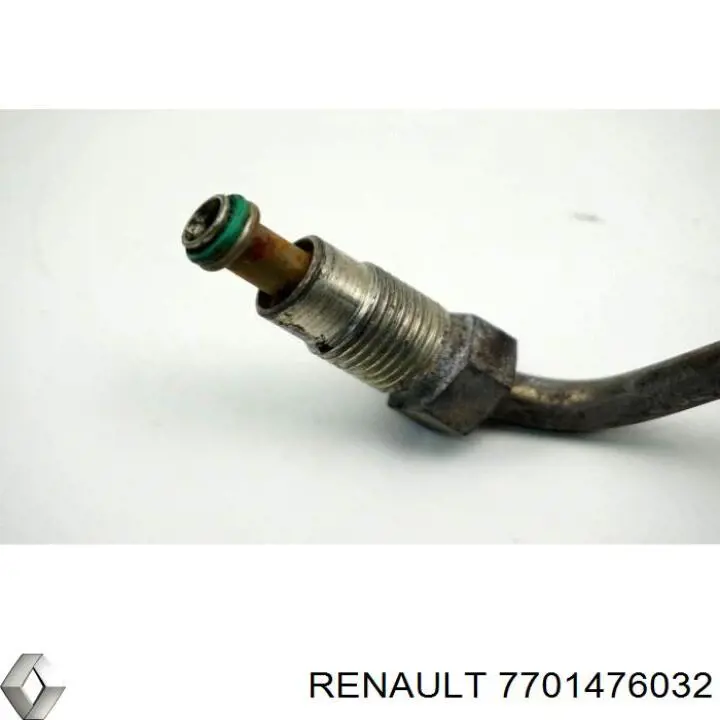 Трубка (шланг) подачи масла к турбине 7701476032 Renault (RVI)