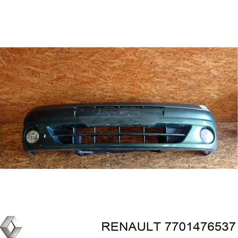 7701476537 Renault (RVI) Бампер передний в сборе