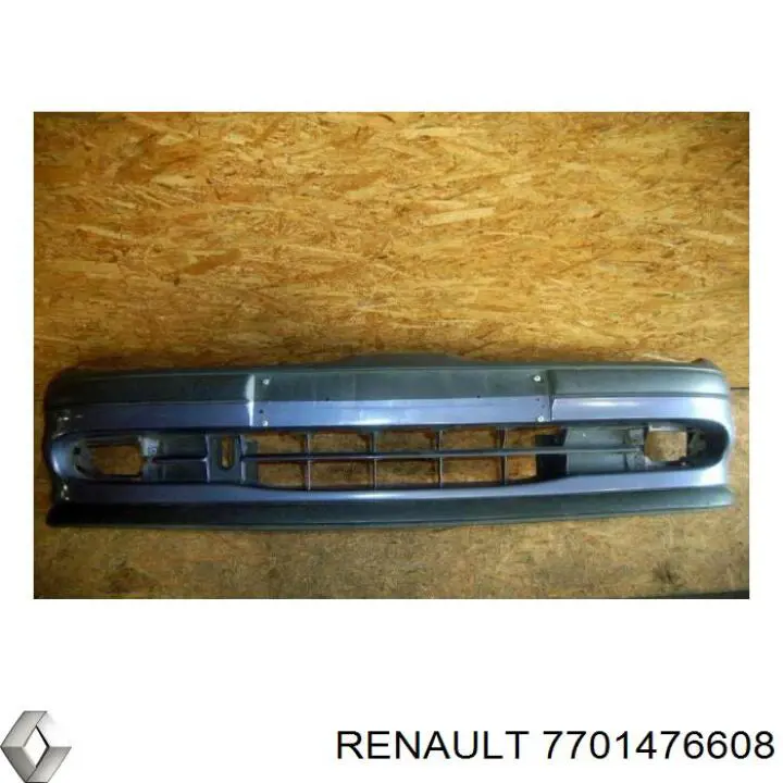 Бампер на авто Renault (RVI) 7701476608 цена, от 33.87 USD