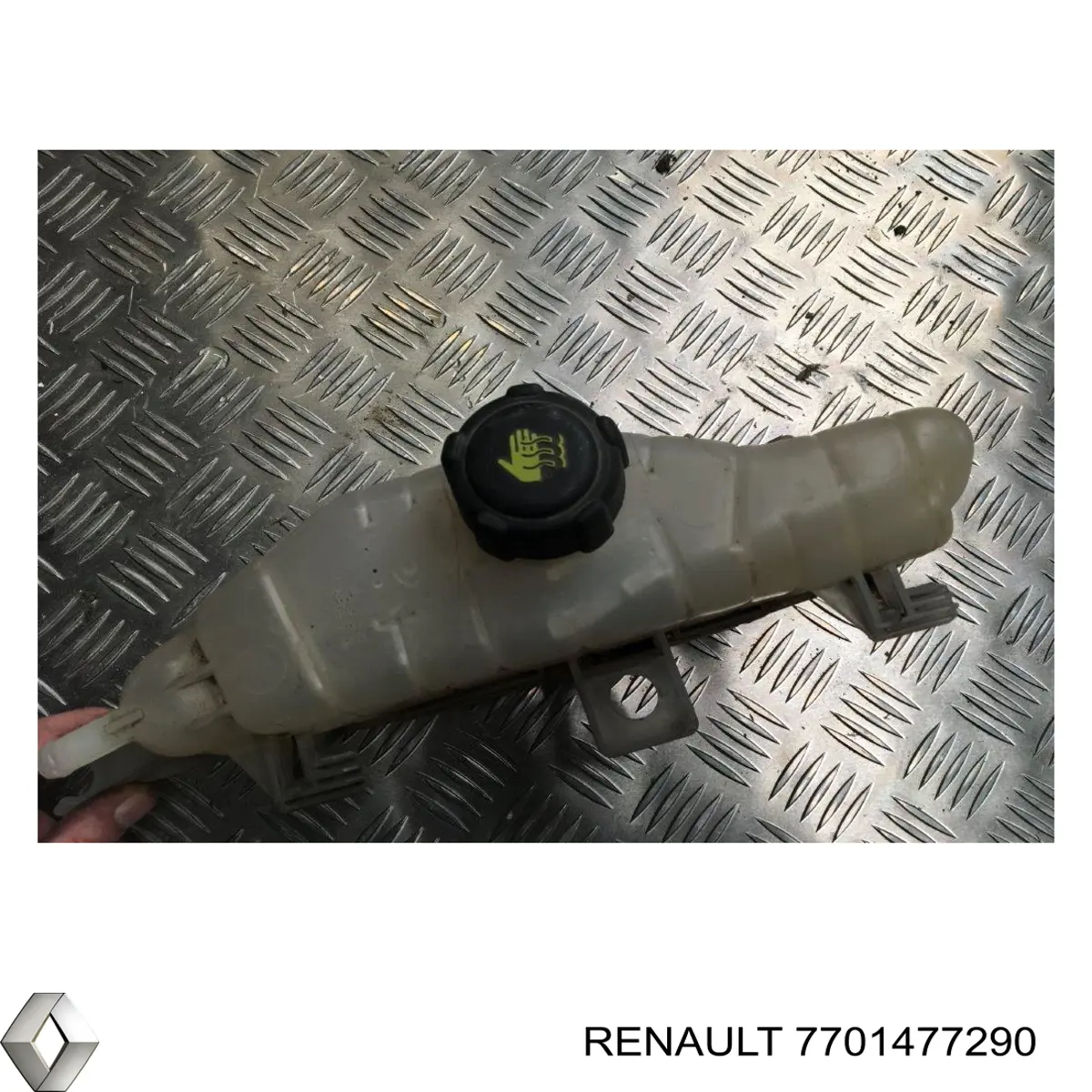 Бачок системы охлаждения расширительный Renault (RVI) 7701477290