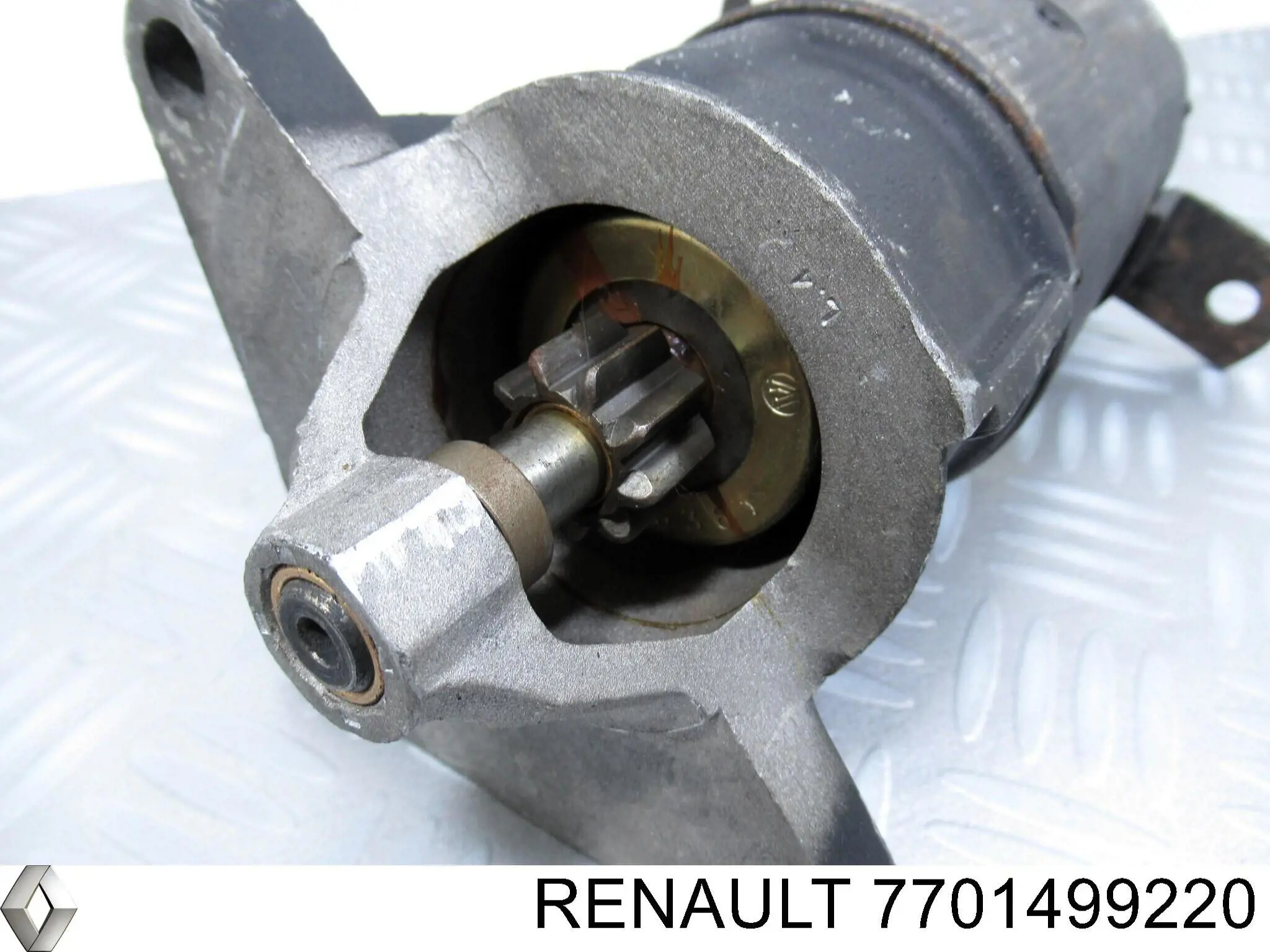 Купить 7701499220 Renault (RVI) Стартер