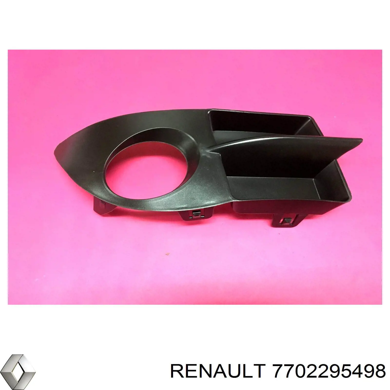 7701209678 Renault (RVI) решетка бампера переднего