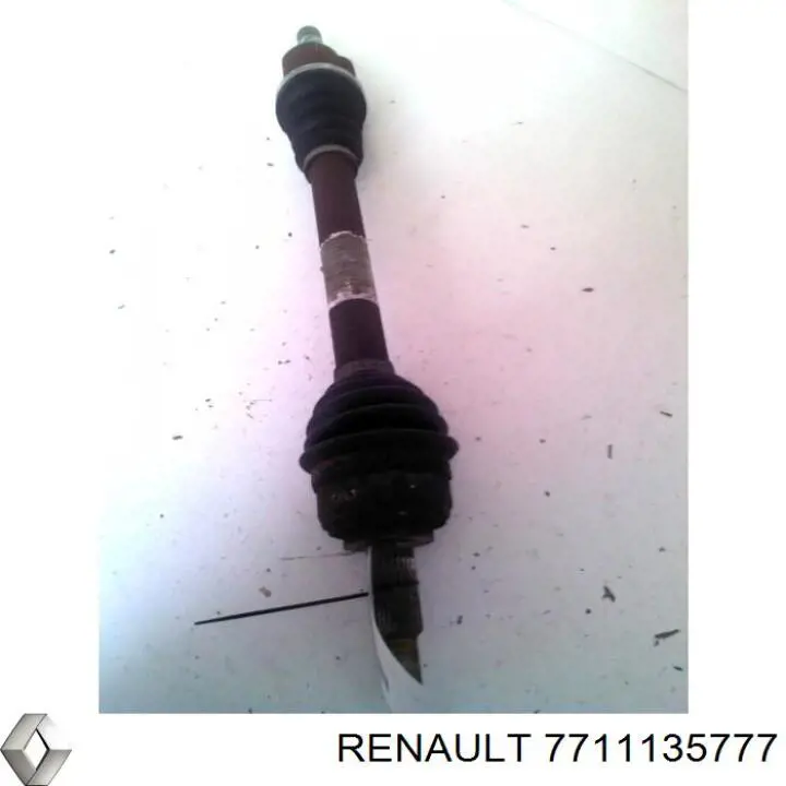 7711135777 Renault (RVI) полуось (привод передняя левая)