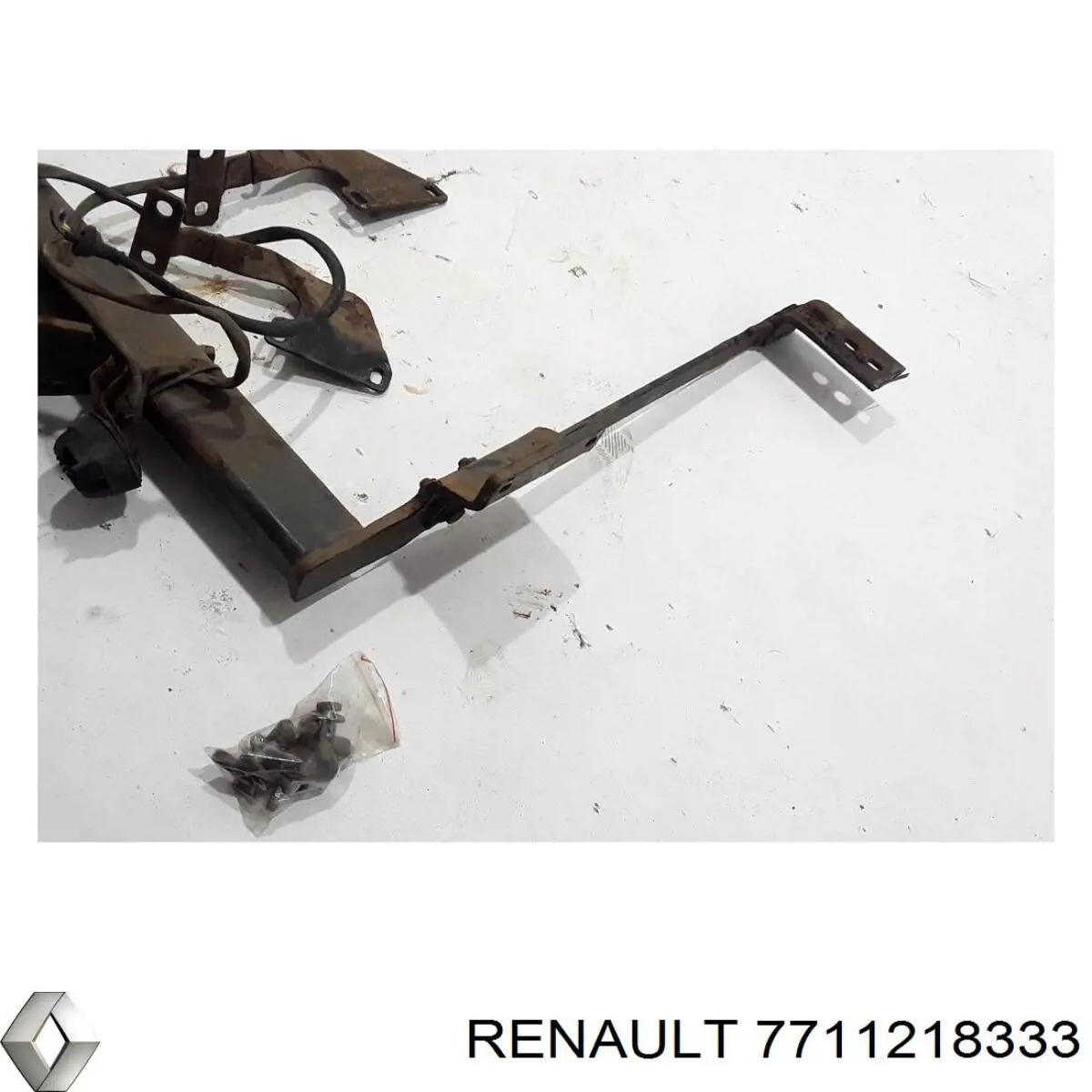  Renault (RVI) 7711218333 цена, от 101.27 USD