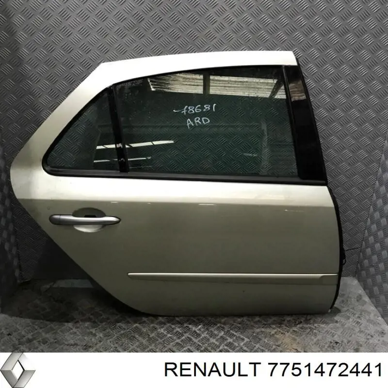 Задняя правая дверь Рено Лагуна 2 (Renault Laguna)