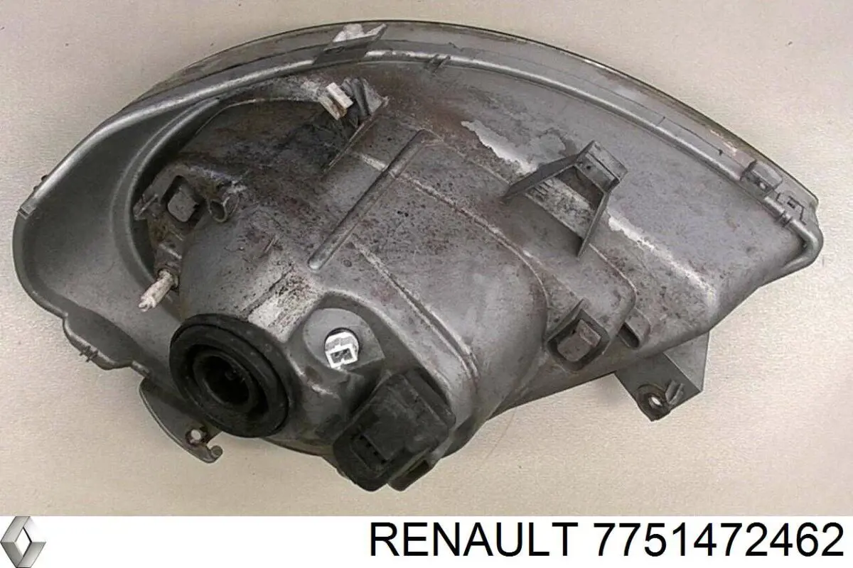 Крыло переднее левое 7751472462 Renault (RVI)