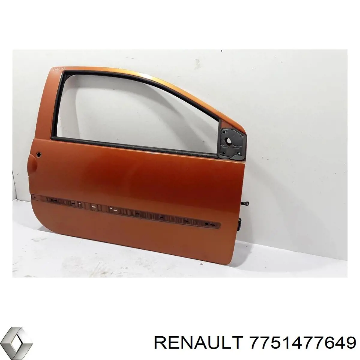Капот двигателя Renault (RVI) 7751477649
