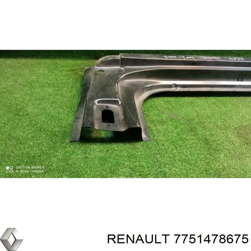  Порог внешний правый Renault Clio 