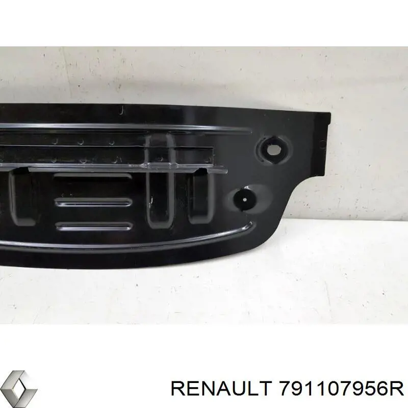 Купить 791107956R Renault (RVI) Панель кабины задняя