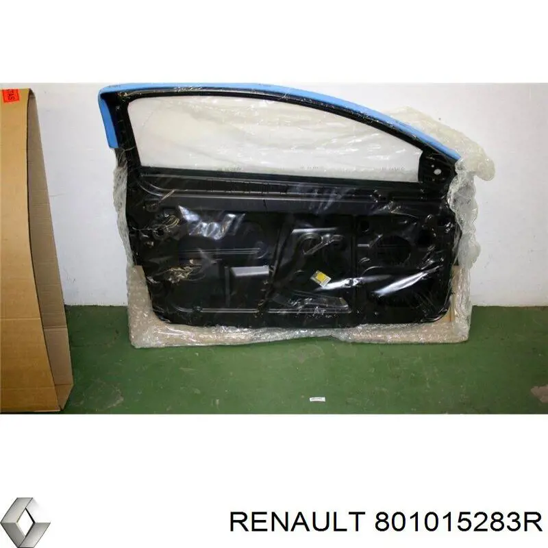 Передняя левая дверь Рено Меган 3 (Renault Megane)