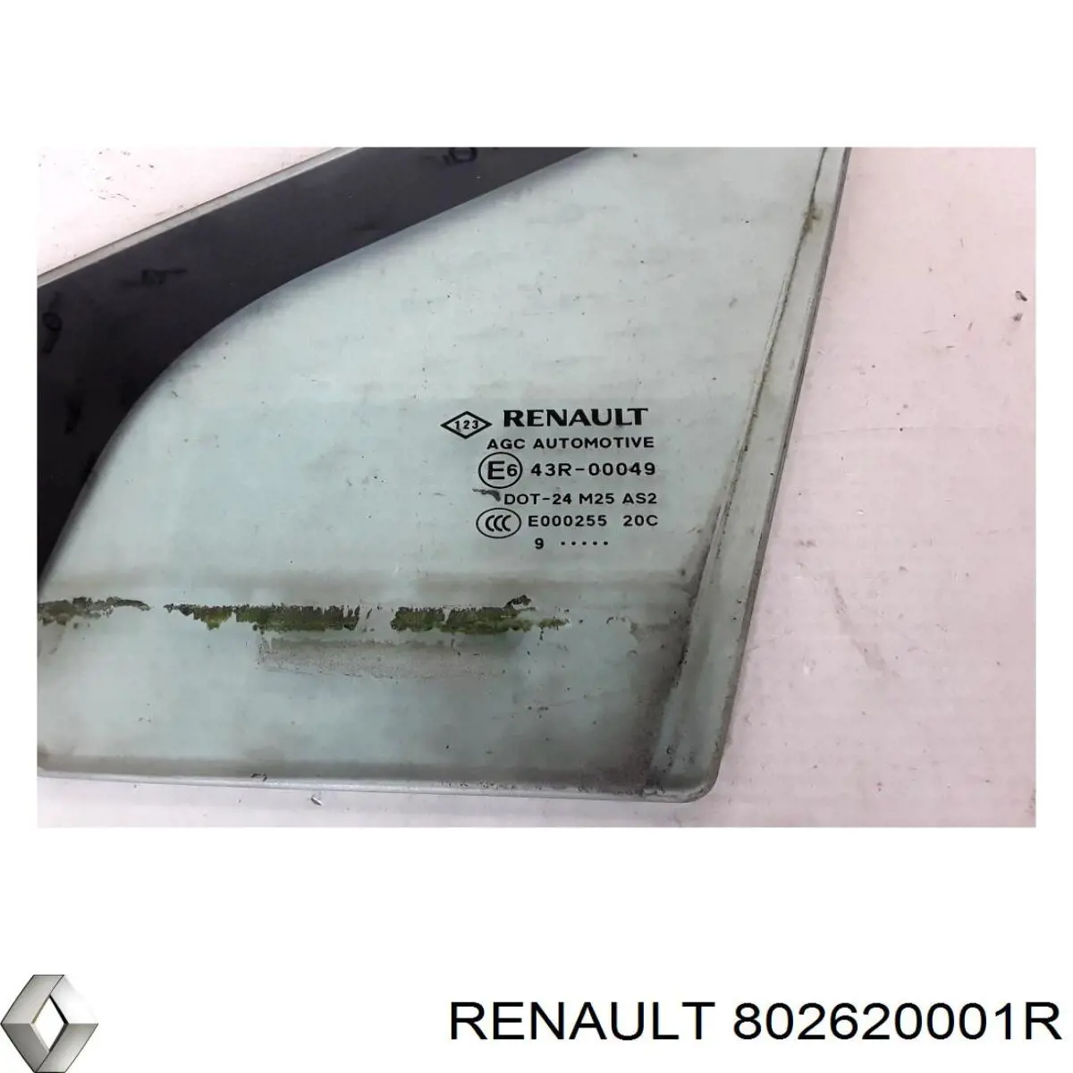 Стекло передней правой двери Renault (RVI) 802620001R