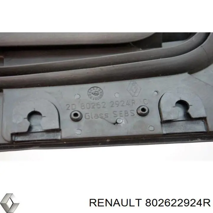 Купить 802622924R Renault (RVI) Стекло-форточка двери передней правой